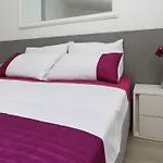 Turic Апартаменты Макарска