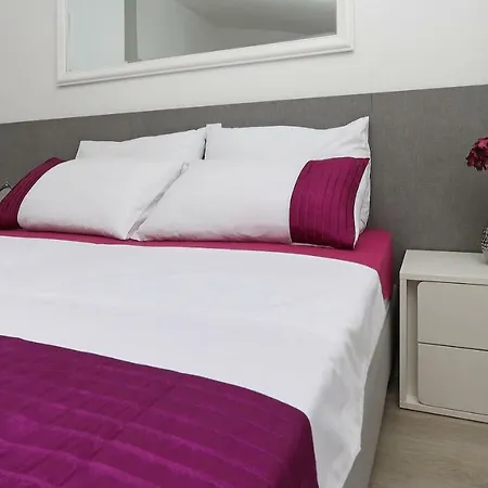 Turic Apartamento Makarska